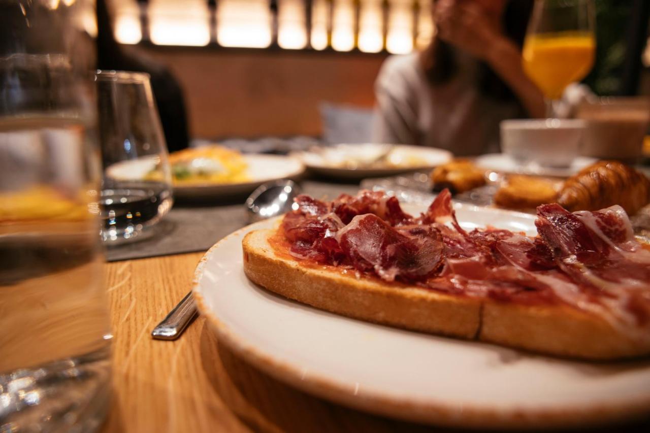 Bilder Boutique Hotel Bilbao Esterno foto
